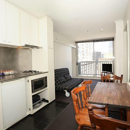 2 Beds 1 Bath Beside Qv Melbourne Apartment Ngoại thất bức ảnh